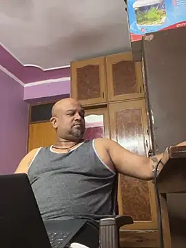 Snapshot of Dick_6inches chatting on April 2026 01:56:02 PM Dick 6inches online show from April 2026 01:56:02 PM