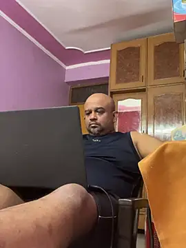 Snapshot of Dick_6inches chatting on June 2026 03:40:02 AM Dick 6inches online show from June 2026 03:40:02 AM