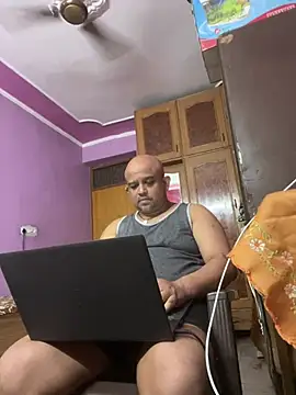 Snapshot of Dick_6inches chatting on July 2026 10:21:02 AM Dick 6inches online show from July 2026 10:21:02 AM