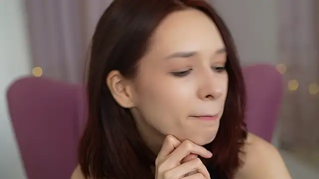 Snapshot of VivianLy_ chatting on March 2025 11:19:02 AM VivianLy online show from March 2025 11:19:02 AM