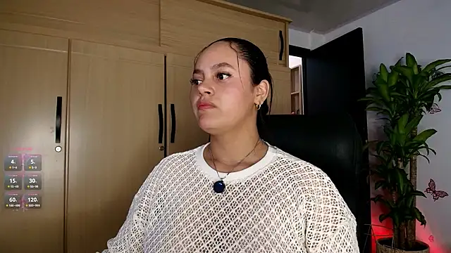 VICTORIABLACK xh online show from February 2026 07:32:02 PM