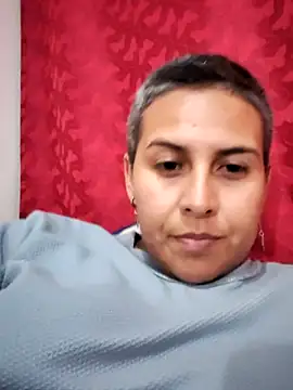 Yessi rousse online show from February 2025 04:23:02 AM