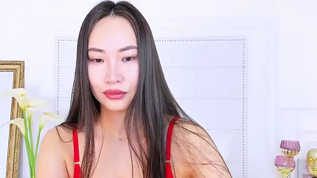 NaomiYuu online show from February 2025 02:40:02 AM