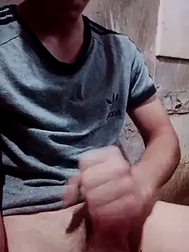 Uriel1615 online show from September 2025 06:22:02 PM