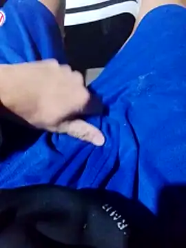 Uriel1615 online show from March 2026 04:06:01 AM