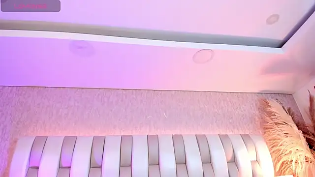 Rebeca jones online show from March 2026 12:12:02 PM