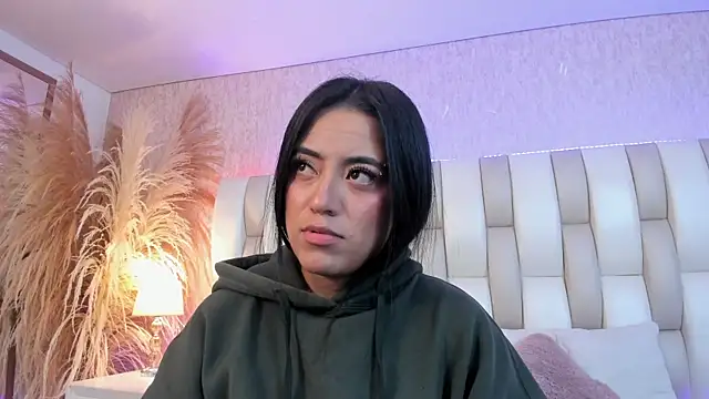 Snapshot of Rebeca_jones chatting on June 2026 01:16:02 PM Rebeca jones online show from June 2026 01:16:02 PM