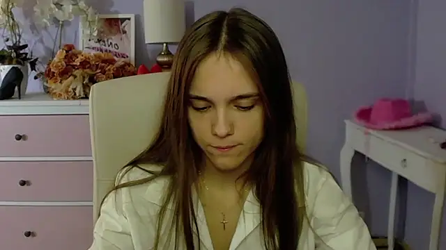 Snapshot of dirtyxEmily chatting on March 2025 07:33:02 AM dirtyxEmily online show from March 2025 07:33:02 AM