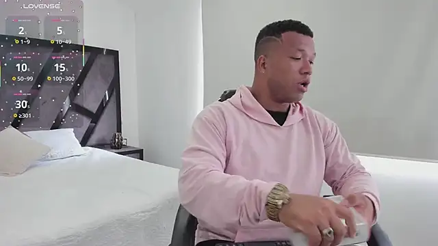 AnnieAndStefan online show from March 2026 02:22:02 PM