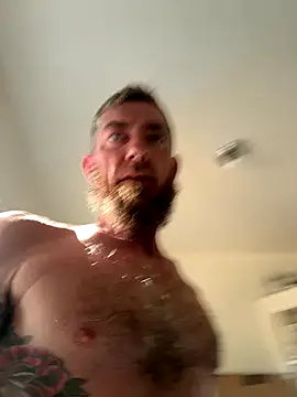 mandjpuff2 online show from October 2025 08:53:02 PM