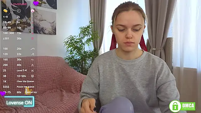 lady bellaa online show from October 2025 07:47:02 AM