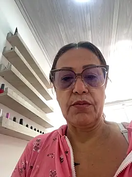 lonely shewolf online show from October 2025 12:56:01 PM