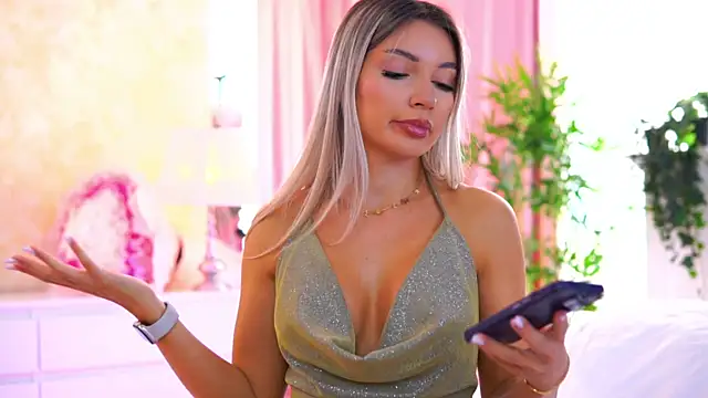 ArtTeasee online show from September 2025 09:03:02 AM