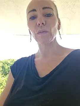 Snapshot of milflovelyxxx chatting on June 2026 09:14:01 AM milflovelyxxx online show from June 2026 09:14:01 AM