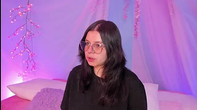 Mey moon online show from July 2026 03:55:01 AM