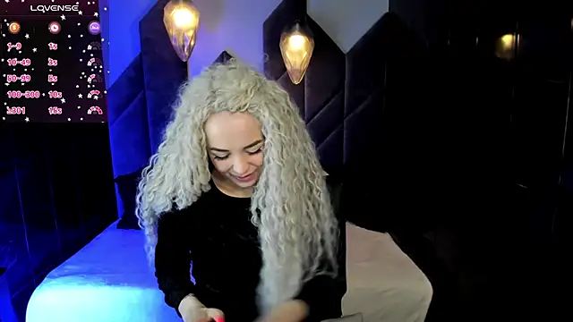 StephanieSweety online show from March 2025 07:46:01 PM