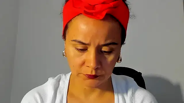 Snapshot of Sami_Hotie1 chatting on October 2025 08:20:01 PM Sami Hotie1 online show from October 2025 08:20:01 PM