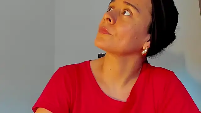 Snapshot of Sami_Hotie1 chatting on December 2025 09:31:02 PM Sami Hotie1 online show from December 2025 09:31:02 PM