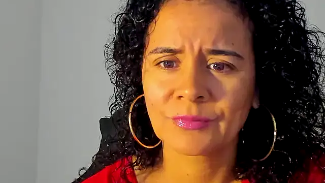 Snapshot of Sami_Hotie1 chatting on January 2026 08:29:01 PM Sami Hotie1 online show from January 2026 08:29:01 PM