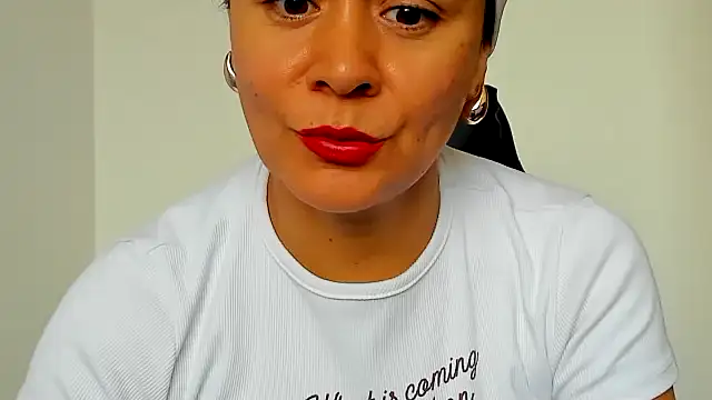 Snapshot of Sami_Hotie1 chatting on February 2026 09:11:01 PM Sami Hotie1 online show from February 2026 09:11:01 PM