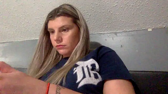 Snapshot of candycane57 chatting on October 2025 08:54:02 AM candycane57 online show from October 2025 08:54:02 AM