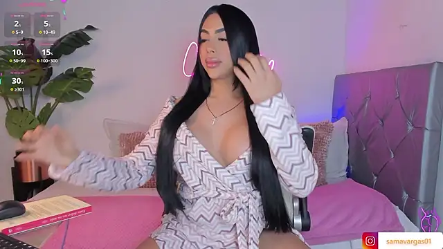 Korina Saenz01 online show from February 2026 05:33:01 PM