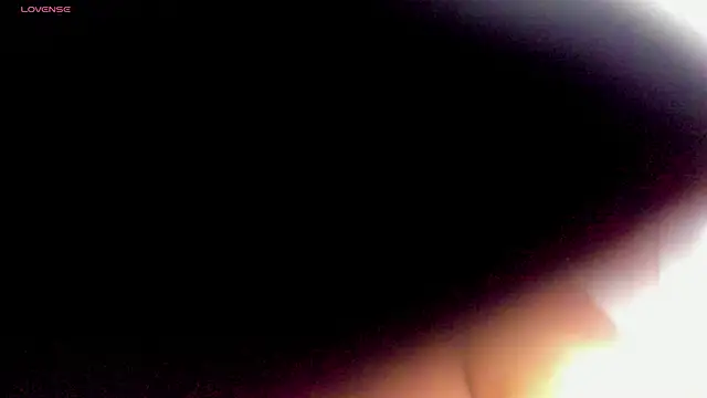 Snapshot of KiaraBrownn chatting on February 2025 02:43:01 PM KiaraBrownn online show from February 2025 02:43:01 PM