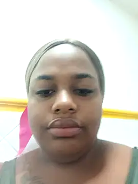 Snapshot of KiaraBrownn chatting on March 2025 11:36:02 AM KiaraBrownn online show from March 2025 11:36:02 AM