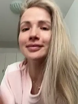 Miya Nika online show from March 2025 12:28:01 PM