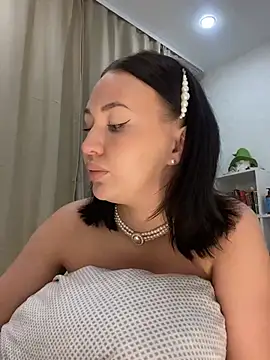 SelenaFoxy online show from March 2025 12:50:01 AM