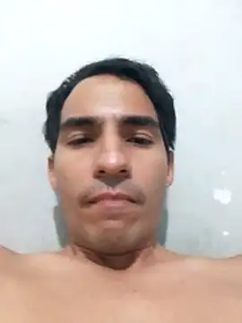 Snapshot of manuel202332 chatting on May 2026 10:00:02 AM manuel202332 online show from May 2026 10:00:02 AM
