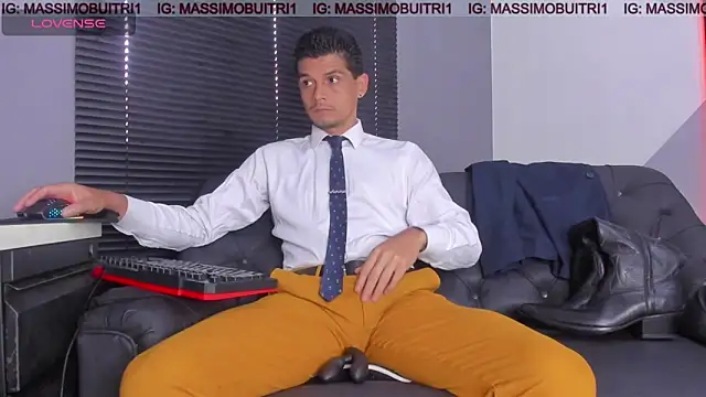 massimo g online show from April 2026 10:23:02 PM