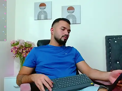 mathew vidal1 online show from April 2026 04:12:02 AM