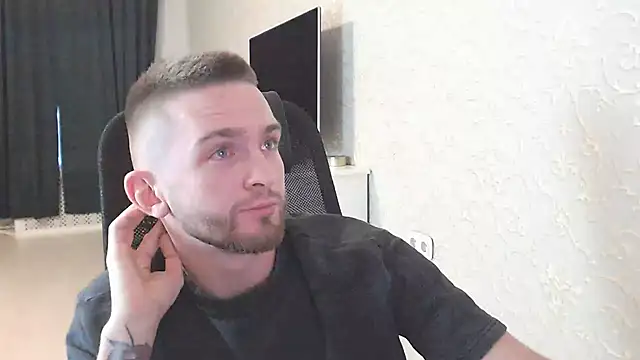 Marselle Laker online show from January 2025 08:29:01 AM