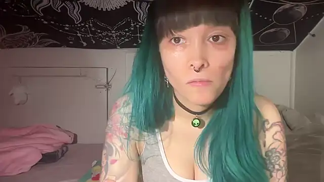 FRRANNKIE online show from January 2025 01:38:01 AM