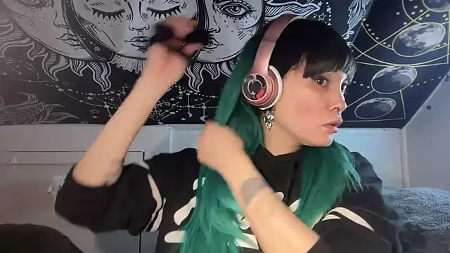 FRRANNKIE online show from January 2025 09:27:01 AM