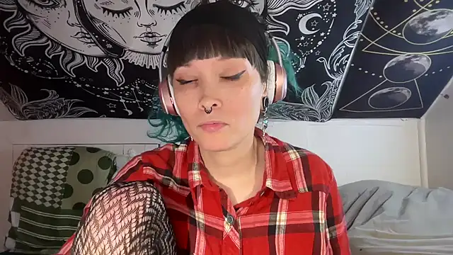 FRRANNKIE online show from February 2025 09:37:01 AM