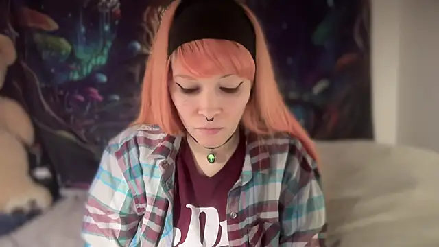 FRRANNKIE online show from February 2026 04:02:01 PM