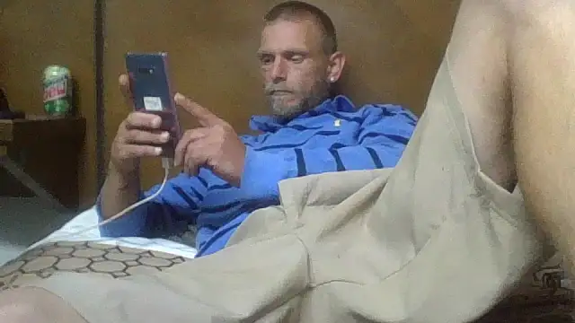 daddytim0 online show from April 2026 09:56:02 PM