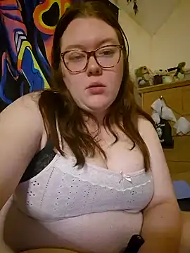 Snapshot of Sexycurvyemilyy chatting on December 2024 10:34:02 PM Sexycurvyemilyy online show from December 2024 10:34:02 PM