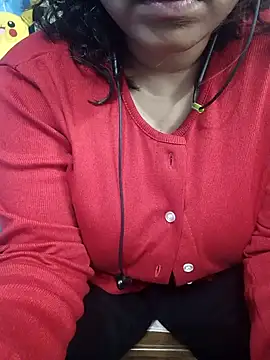 Sexybomb33 online show from February 2025 08:18:01 PM