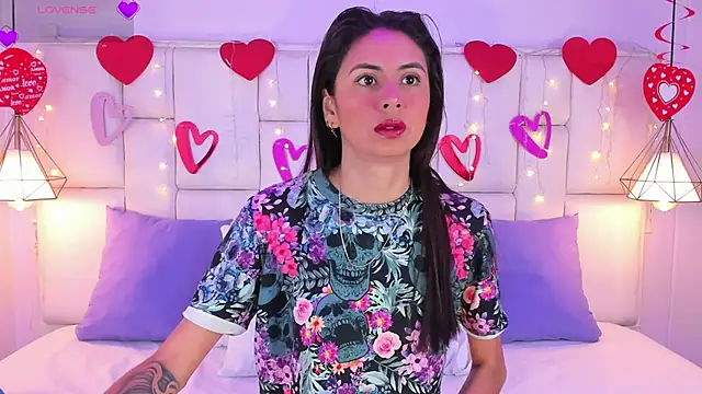 SarahSophia  online show from February 2025 11:28:02 AM