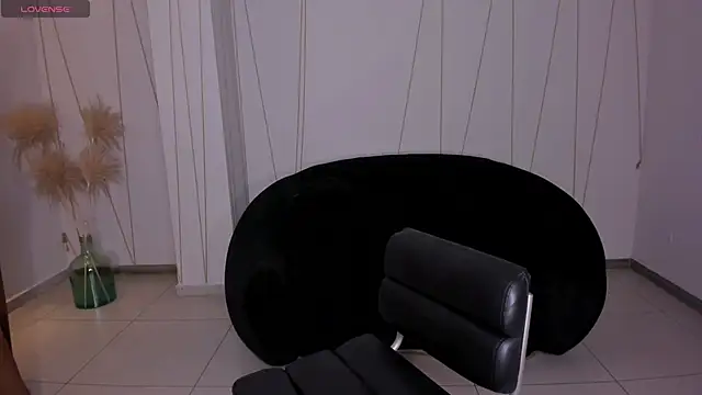 SunnyRivers online show from December 2025 03:32:02 PM