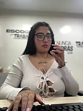 croftsmila online show from February 2025 04:15:02 AM