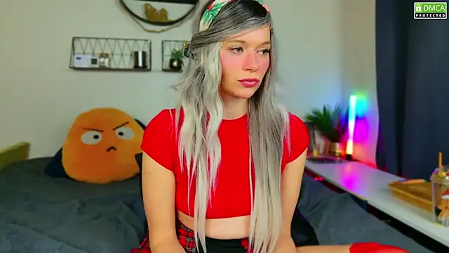 Kittychatte online show from December 2024 11:32:01 PM