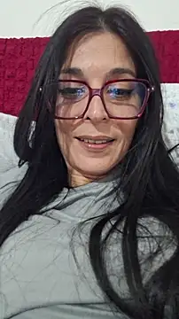 Snapshot of patatinahot87 chatting on March 2026 05:52:02 PM patatinahot87 online show from March 2026 05:52:02 PM