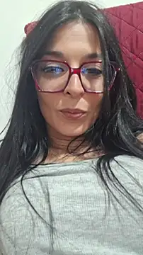 Snapshot of patatinahot87 chatting on May 2026 03:06:01 PM patatinahot87 online show from May 2026 03:06:01 PM