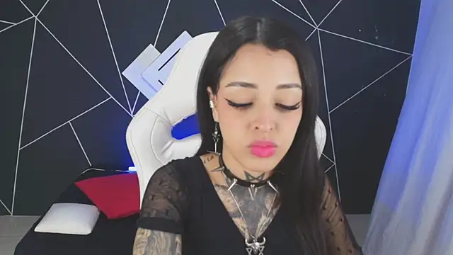 farichell online show from October 2025 08:53:02 PM