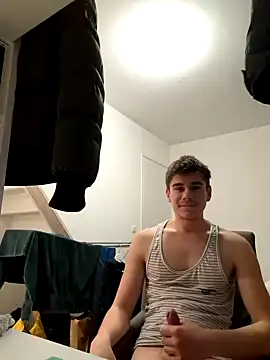 bestboy18 online show from December 2024 06:11:01 PM