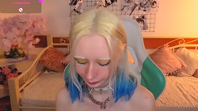 Snapshot of Katia_Kim chatting on February 2026 06:26:01 AM Katia Kim online show from February 2026 06:26:01 AM